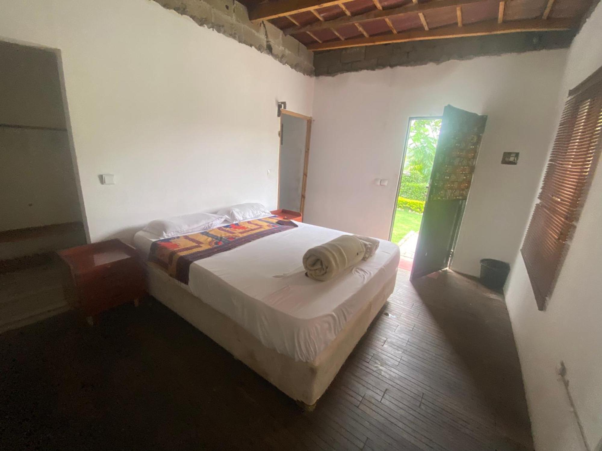Aeropark Residencial Hostel มาปูโต ภายนอก รูปภาพ